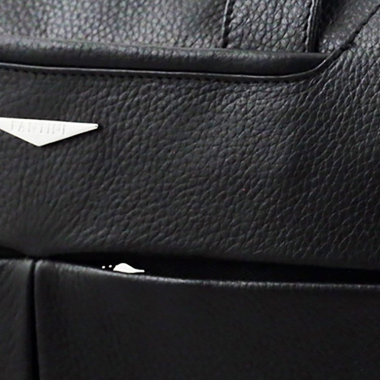 Skórzana teczka District